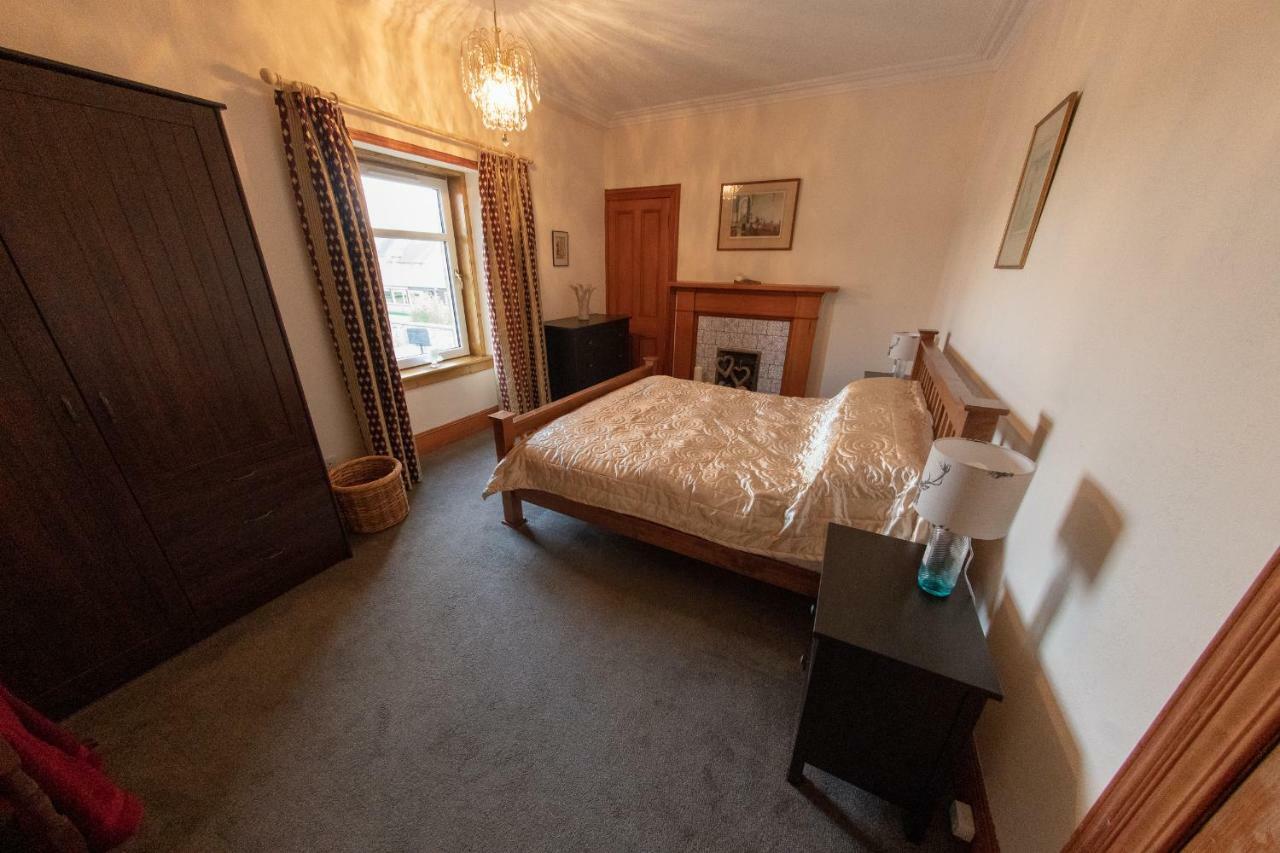 Period House / Entire Upstairs Flat Daire Inverness Dış mekan fotoğraf